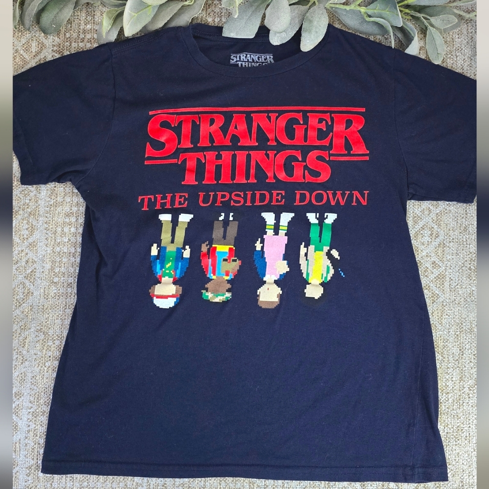 Stranger Things tshirt | navy blue | size XL youth